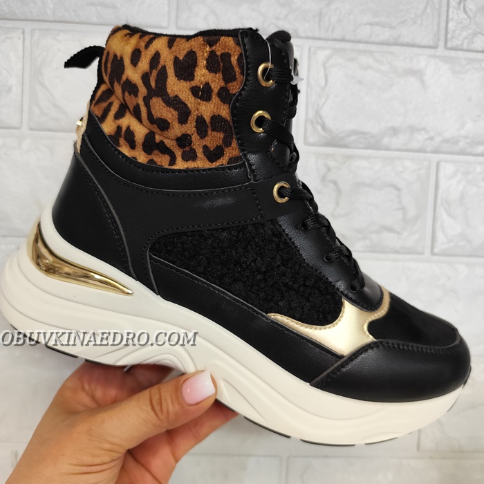 ДАМСКИ КЕЦОВЕ