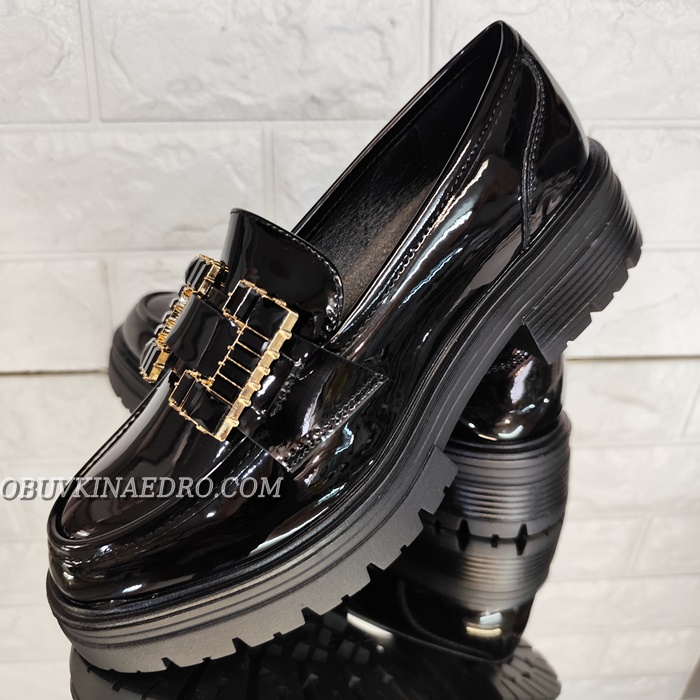 ДАМСКИ ОБУВКИ