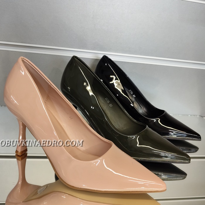 ДАМСКИ ОБУВКИ