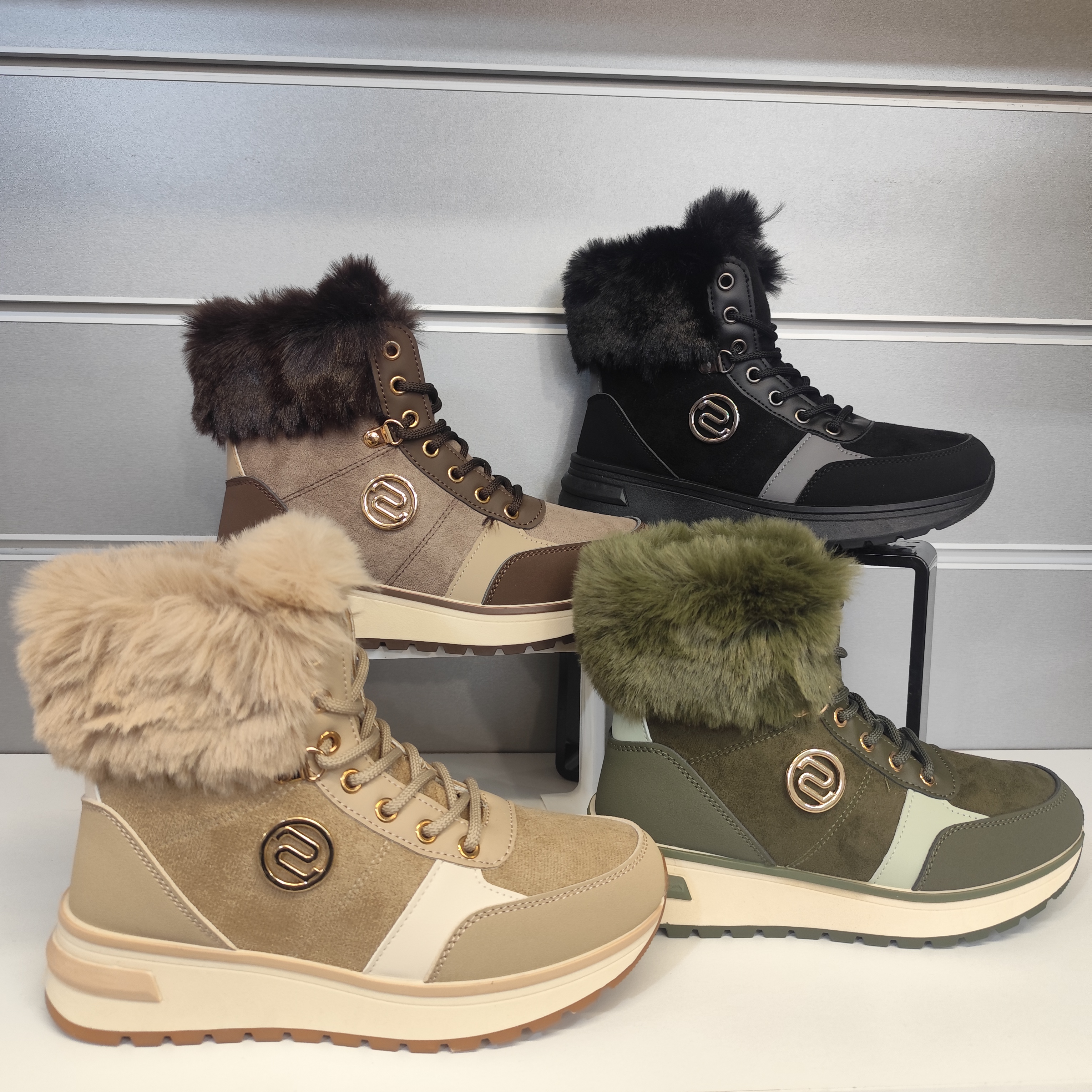 ДАМСКИ КЕЦОВЕ