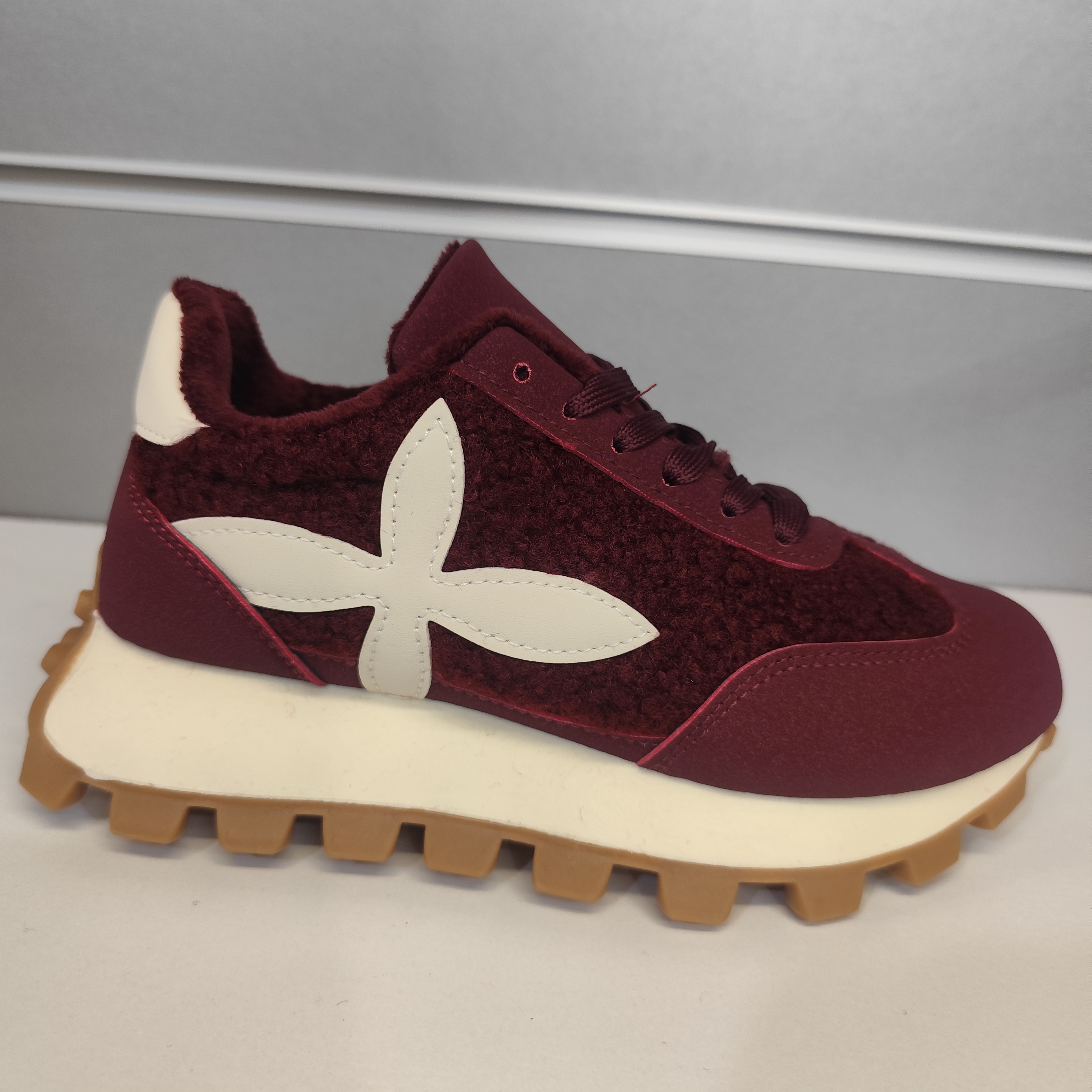 ДАМСКИ МАРАТОНКИ