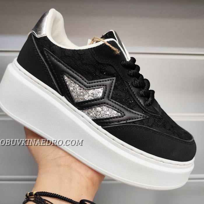 дамски кецове