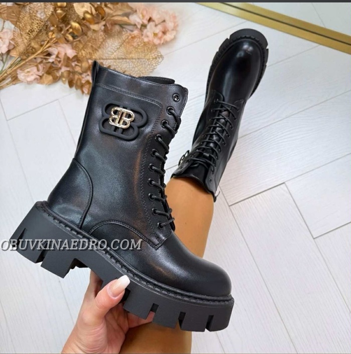 ДАМСКИ БОТИ 