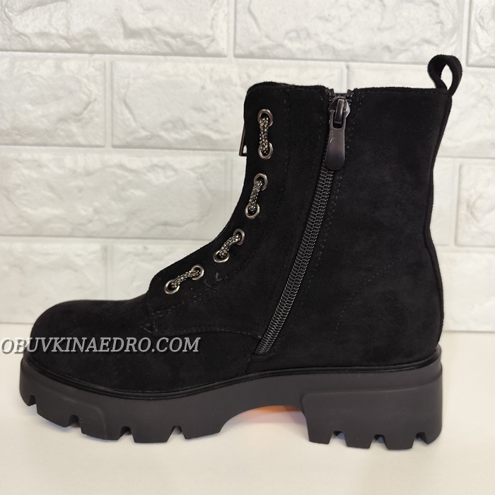 ДАМСКИ БОТИ