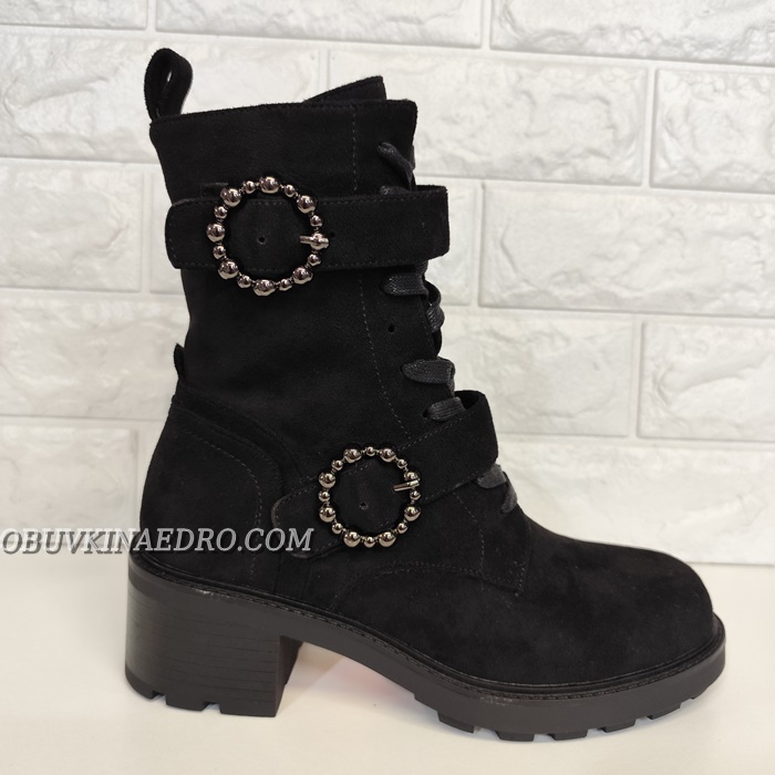 ДАМСКИ БОТИ