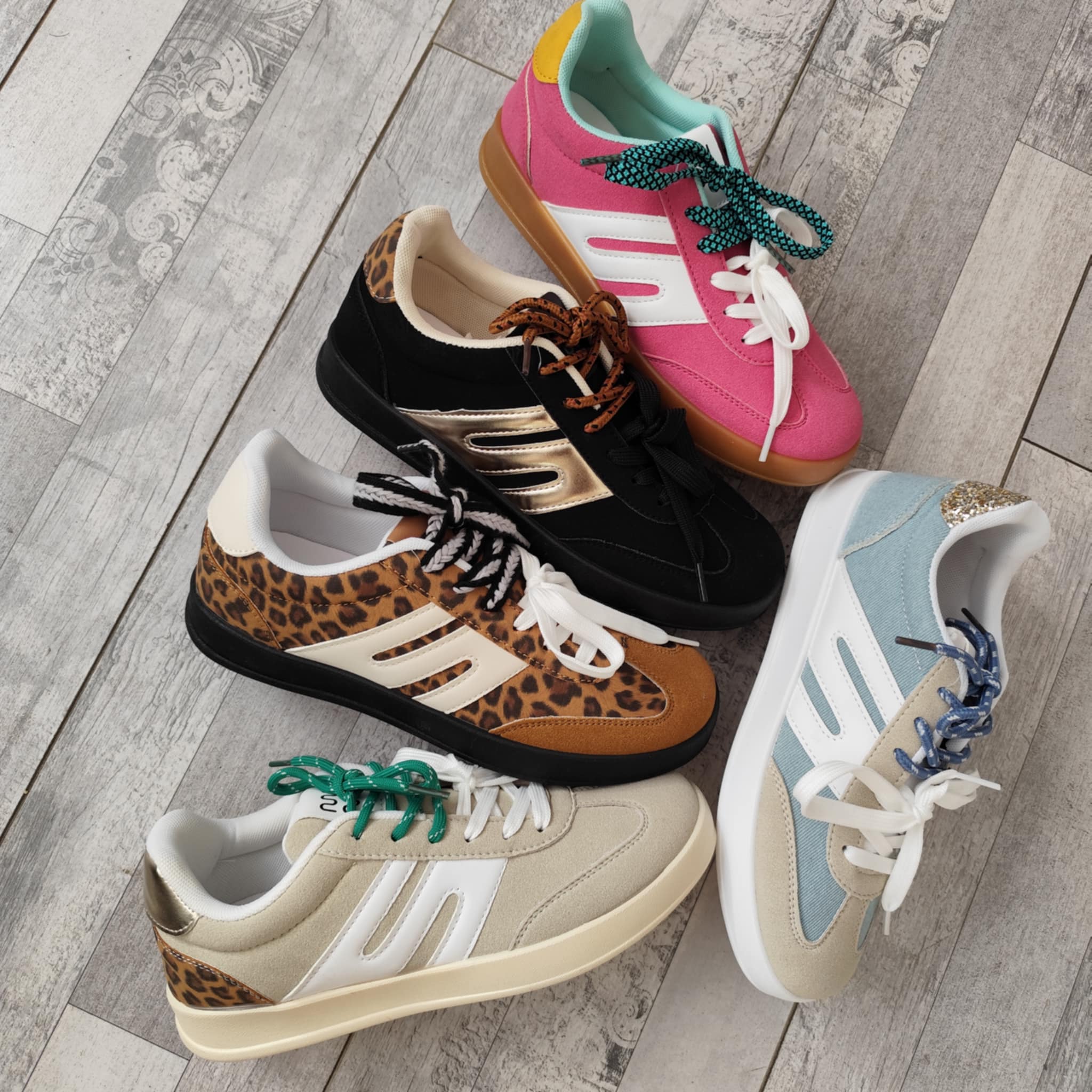 дамски кецове