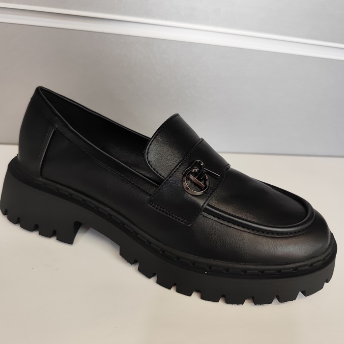 ДАМСКИ ОБУВКИ 