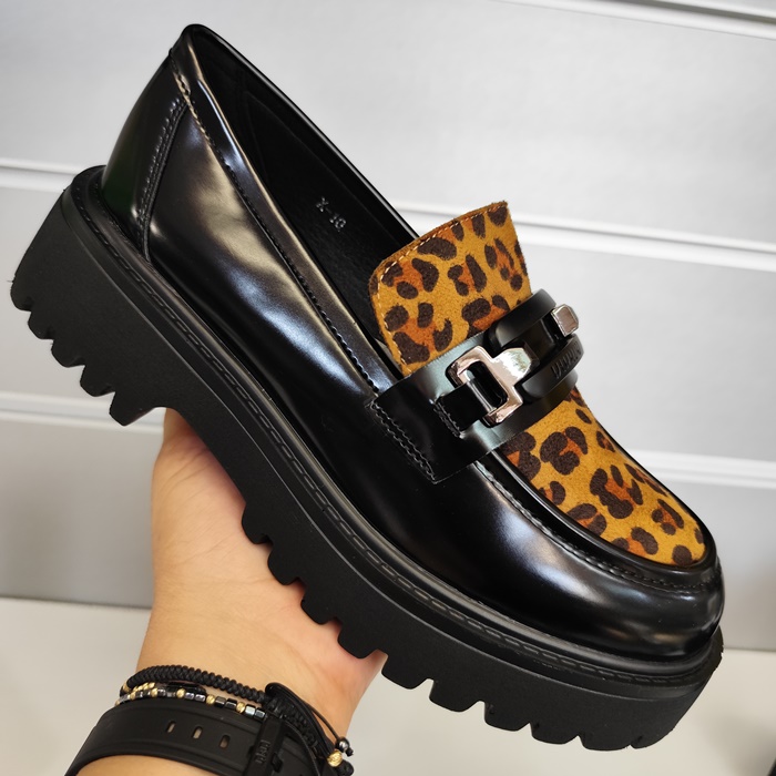 ДАМСКИ ОБУВКИ