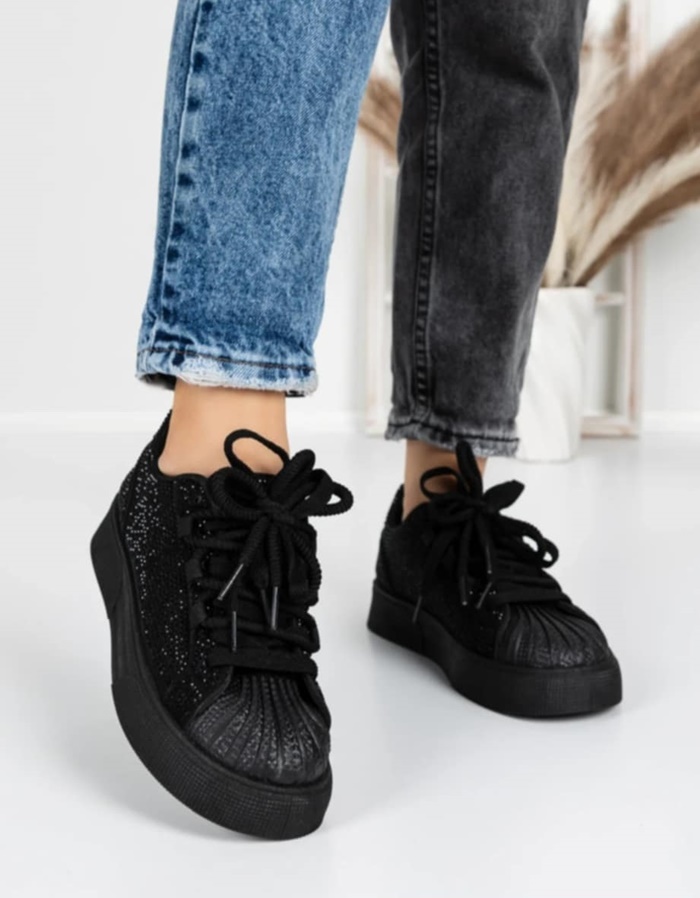 ДАМСКИ КЕЦОВЕ