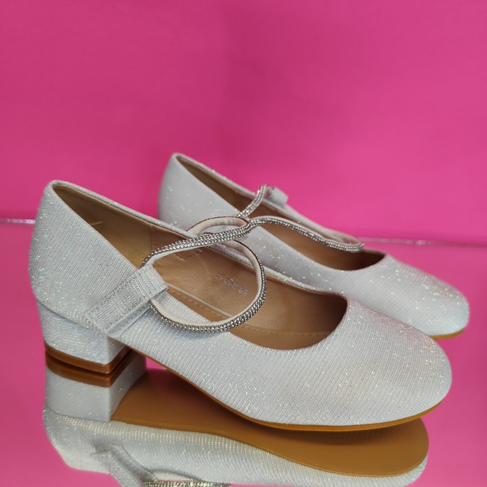 ДЕТСКИ ОБУВКИ