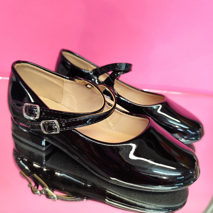 ДЕТСКИ ОБУВКИ