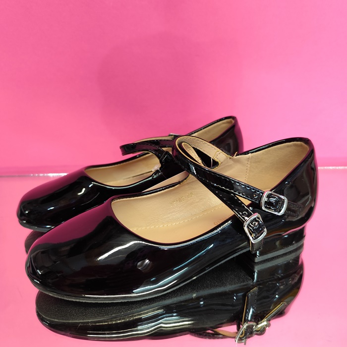 ДЕТСКИ ОБУВКИ