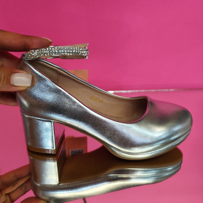 ДЕТСКИ ОБУВКИ