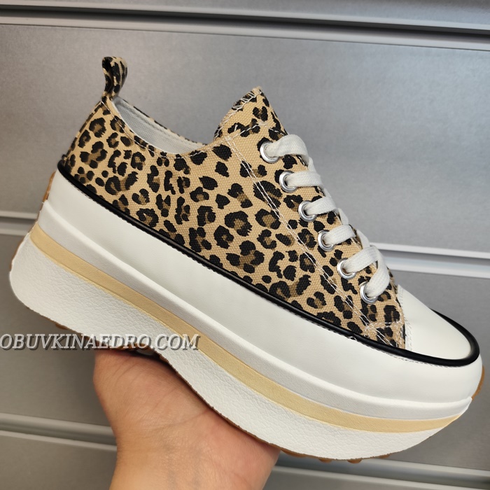 ДАМСКИ КЕЦОВЕ