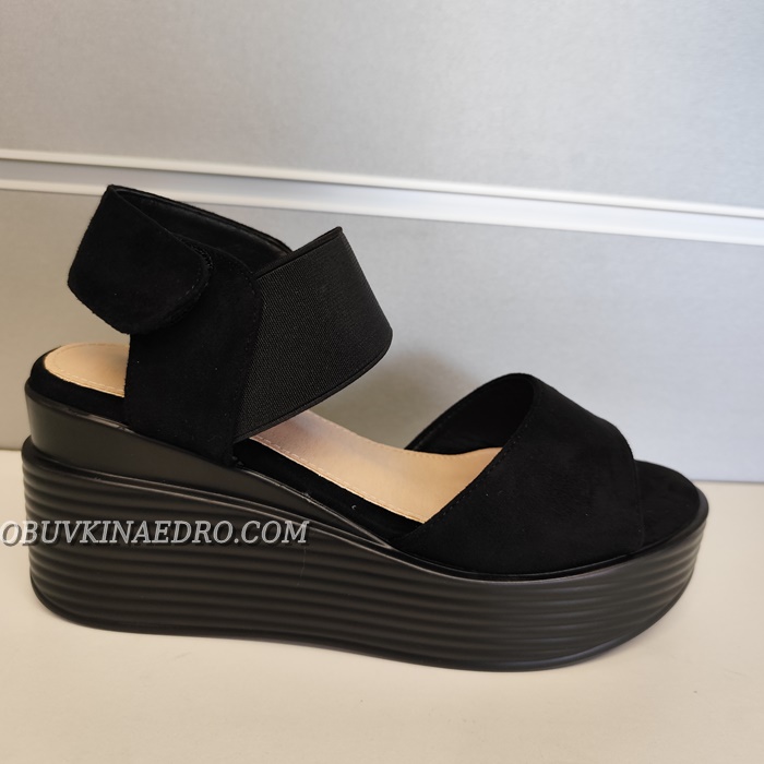 ДАМСКИ САНДАЛИ