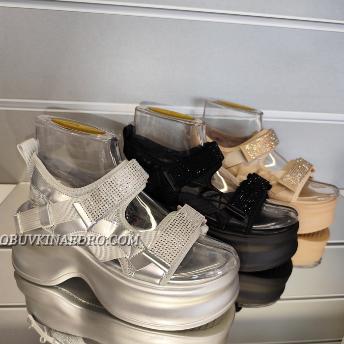 ДАМСКИ САНДАЛИ 