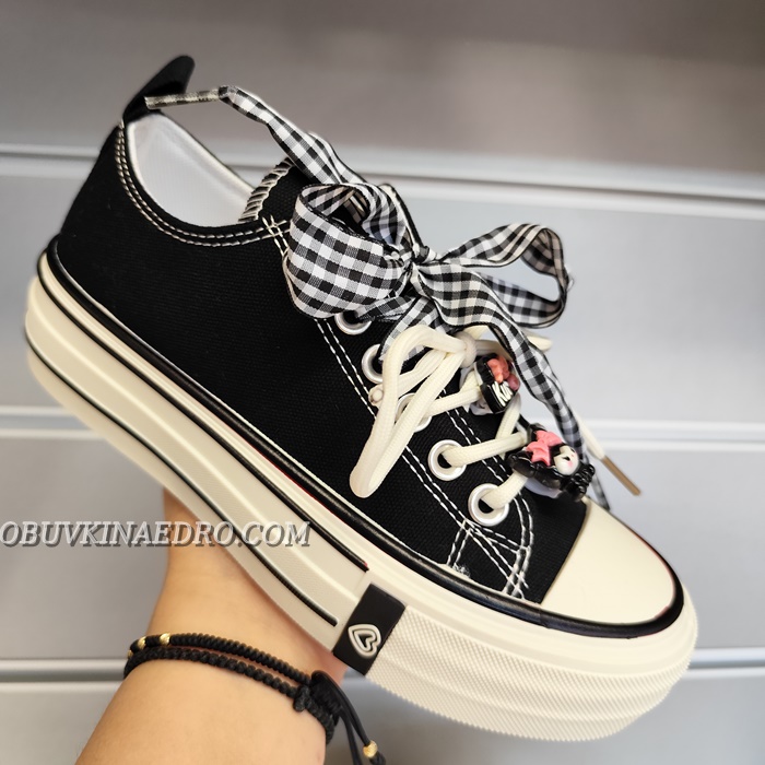 ДАМСКИ КЕЦОВЕ