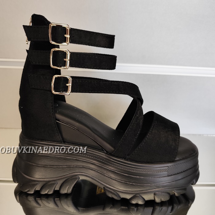 ДАМСКИ САНДАЛИ 