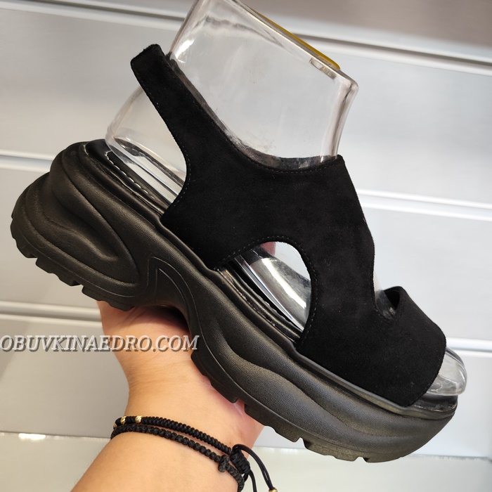 ДАМСКИ САНДАЛИ