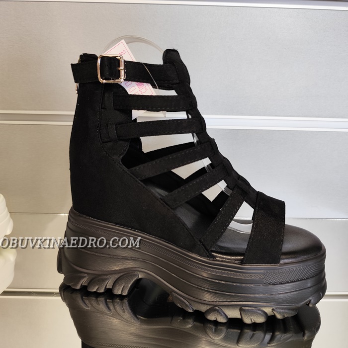 ДАМСКИ САНДАЛИ