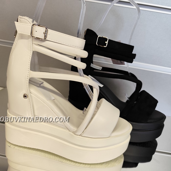 ДАМСКИ САНДАЛИ