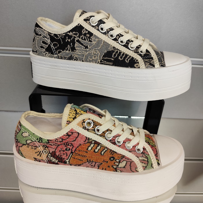 дамски кецове