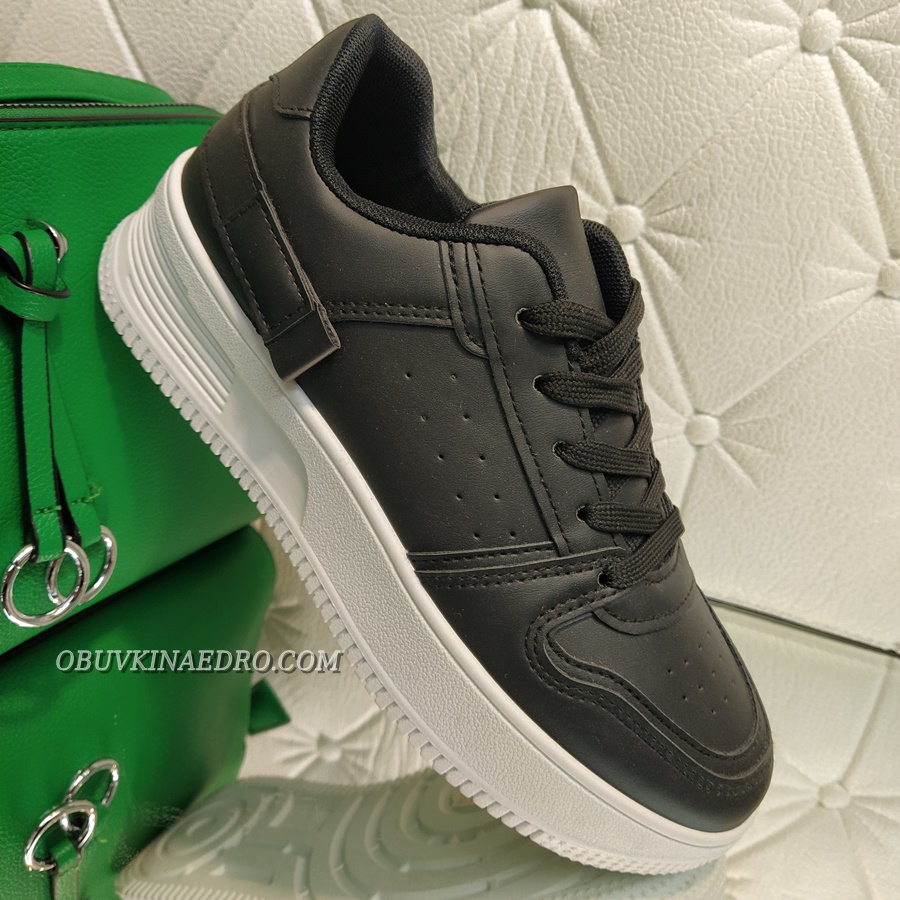 ДАМСКИ КЕЦОВЕ