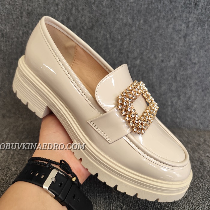 ДАМСКИ ОБУВКИ