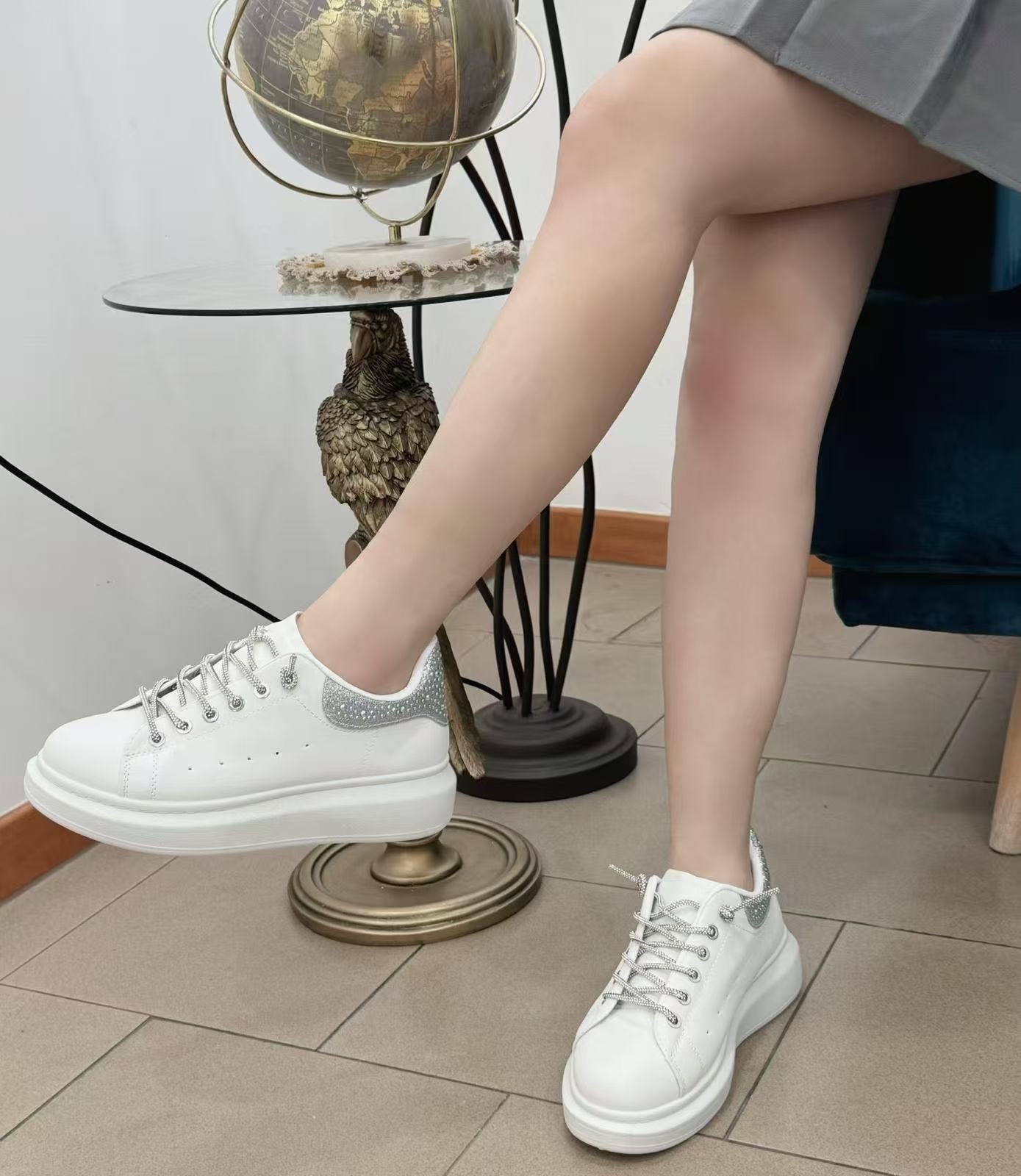 ДАМСКИ КЕЦОВЕ