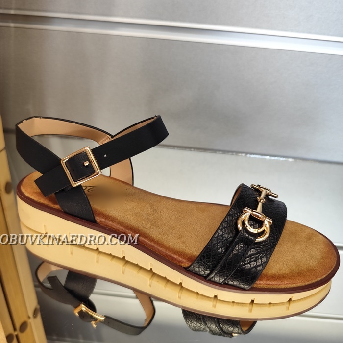 ДАМСКИ САНДАЛИ