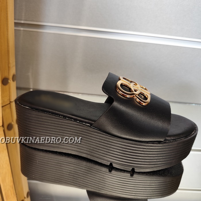 ДАМСКИ ЧЕХЛИ