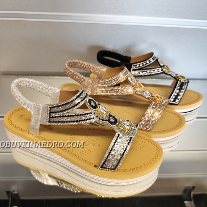 ДАМСКИ САНДАЛИ