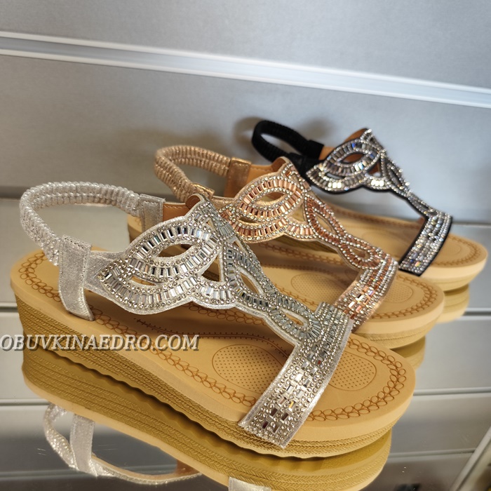 ДАМСКИ САНДАЛИ