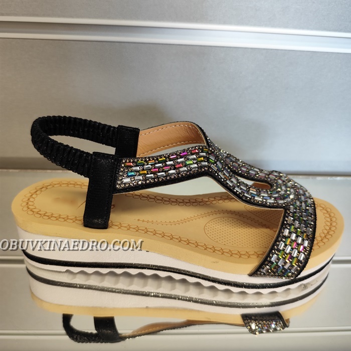 ДАМСКИ САНДАЛИ