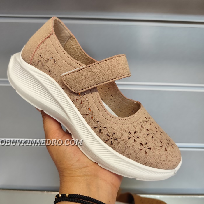 ДАМСКИ ОБУВКИ