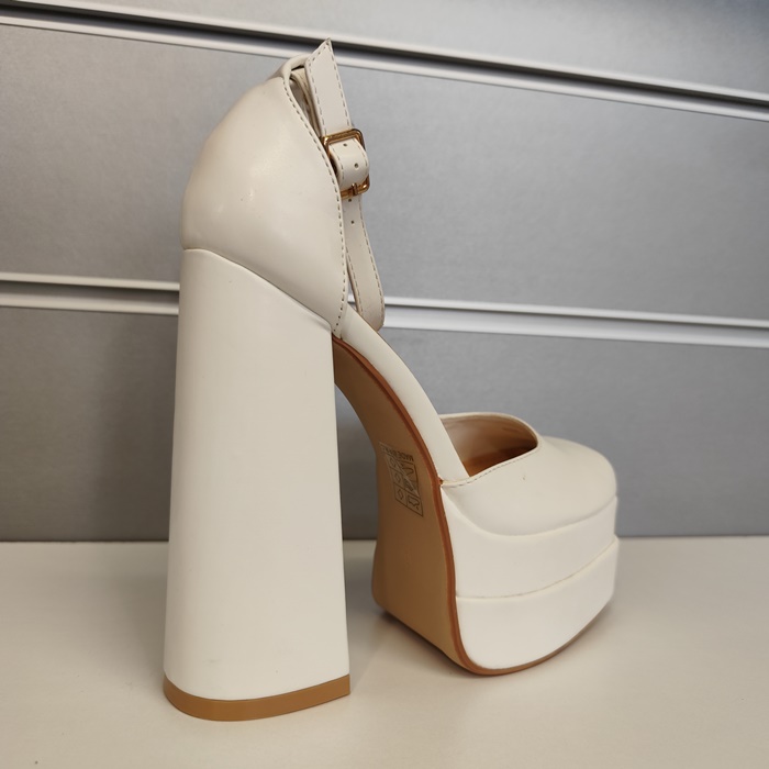 ДАМСКИ ОБУВКИ 