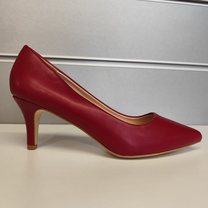 ДАМСКИ ОБУВКИ 