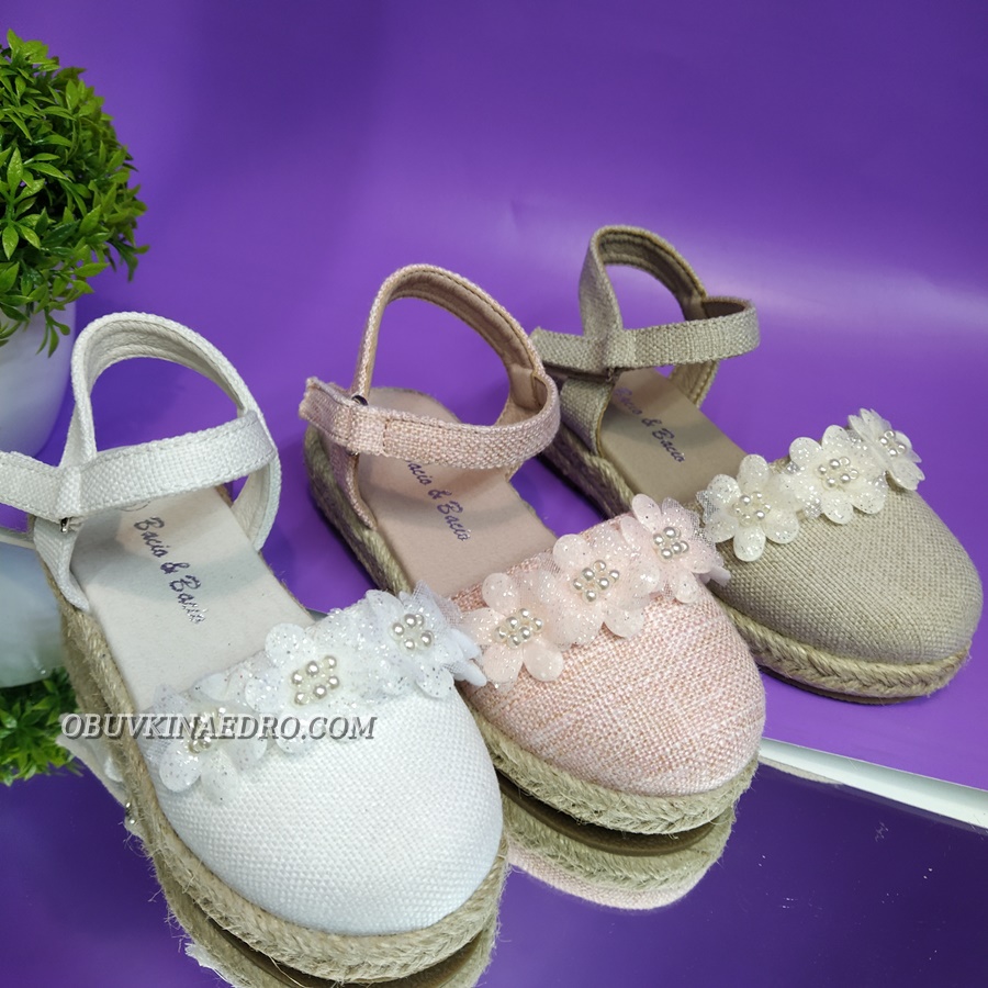 детски сандали 