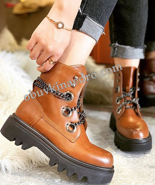 Дамски боти