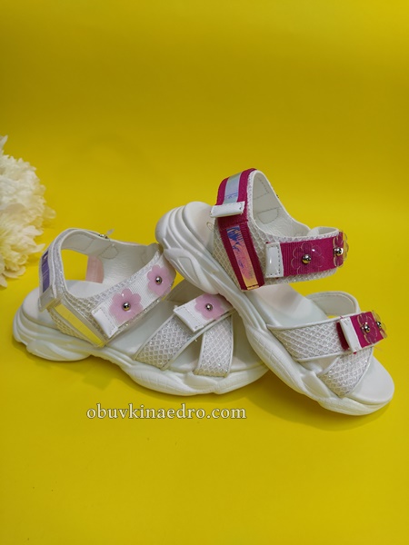 детски сандали