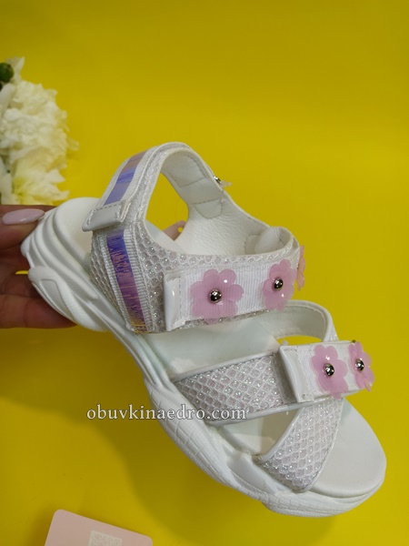 детски сандали