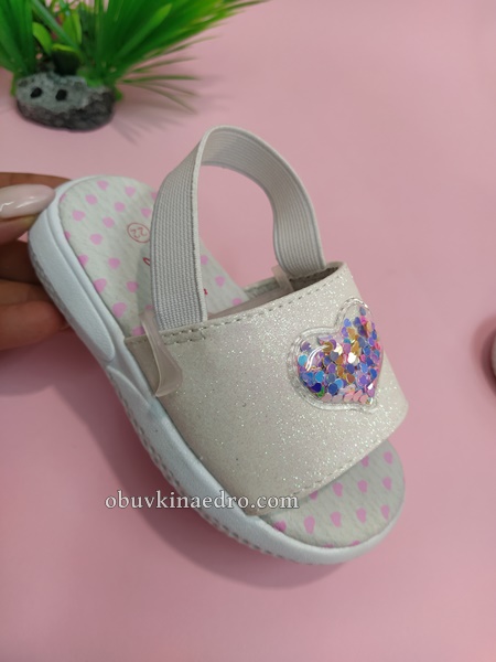 детски сандали