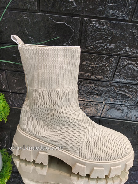 Дамски боти