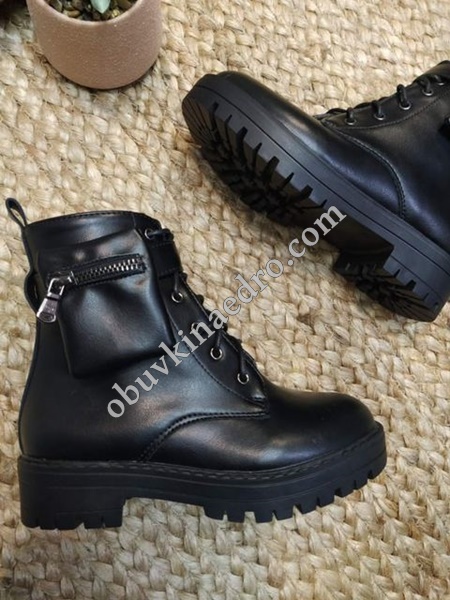 Детски боти